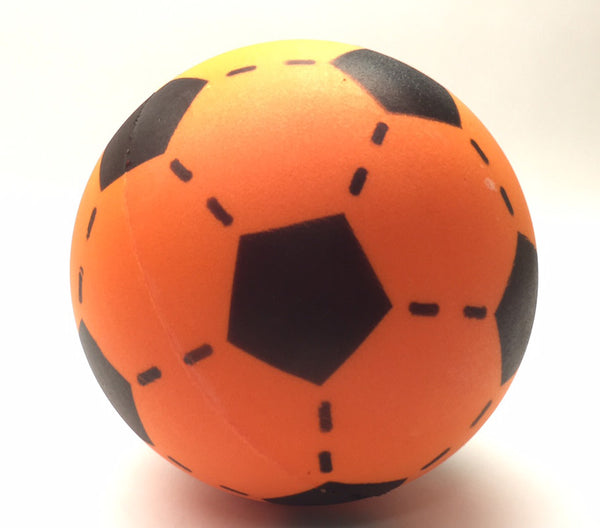 Foam voetbal oranje 20 cm. - ToyRunner